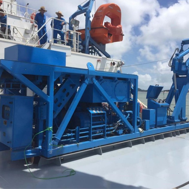Marine deck equipment